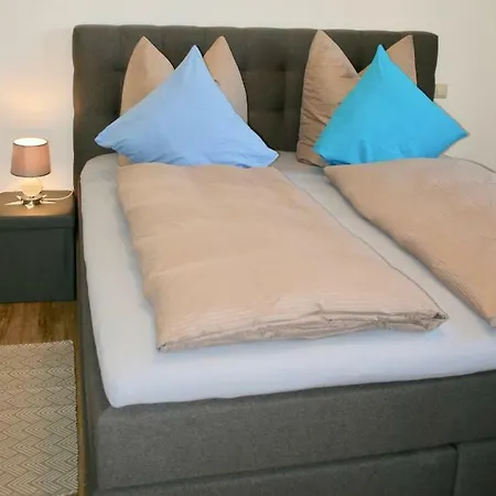 Gaestehaus Gaumenflug Am Appartement Guntzbourg