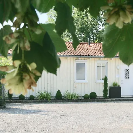 Gaestehaus Gaumenflug Am *